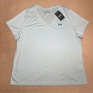Under Armour Women's Heatgear Loose Fit V-Neck Short Sleeve Shirt Light Blue 1X